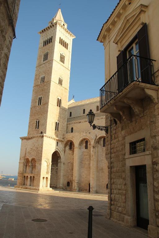 Palazzo Filisio - Regia Restaurant Hotel Trani Exterior foto